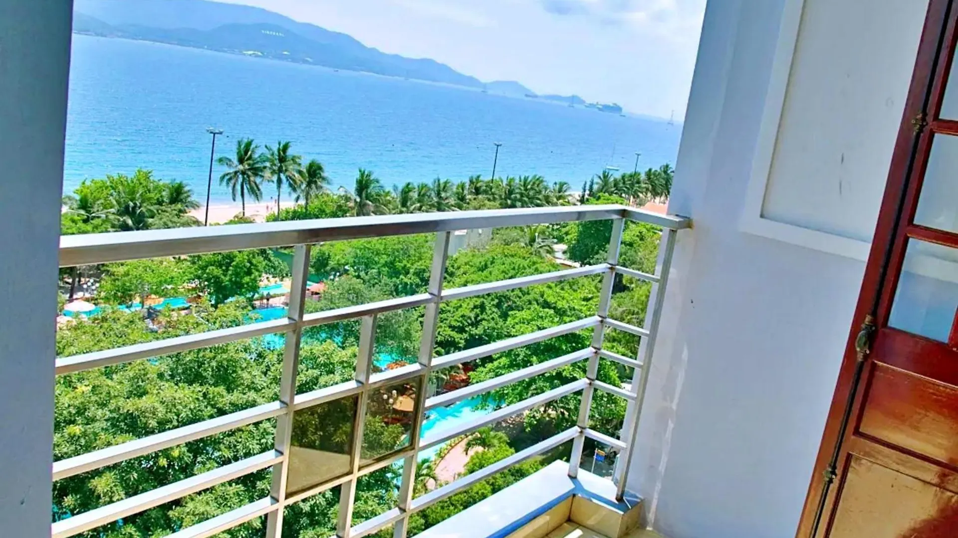 ***  Thai Duong Hoan Hai Beach Hotel Nha Trang Vietnam
